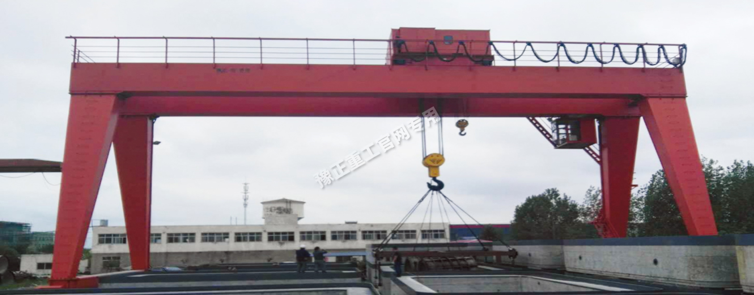 MG通用門(mén)式起重機(jī)（全包廂）